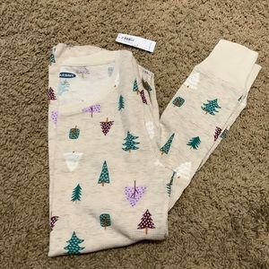 NWT small women’s Old Navy thermal top